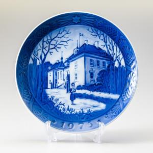 ROYAL COPENHAGEN（ロイヤルコペンハーゲン） イヤープレート 皿立て