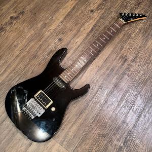 Killer KG-SERPENT Electric Guitar Stratocaster エレキギター キラー