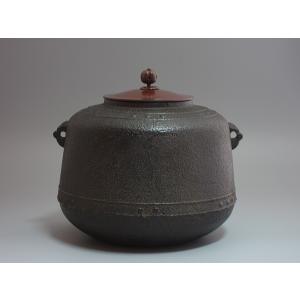 茶道具 風炉釜 風炉用釜 真形 鯱鐶付 金箔塗り 大西清右衛門写し 菊池