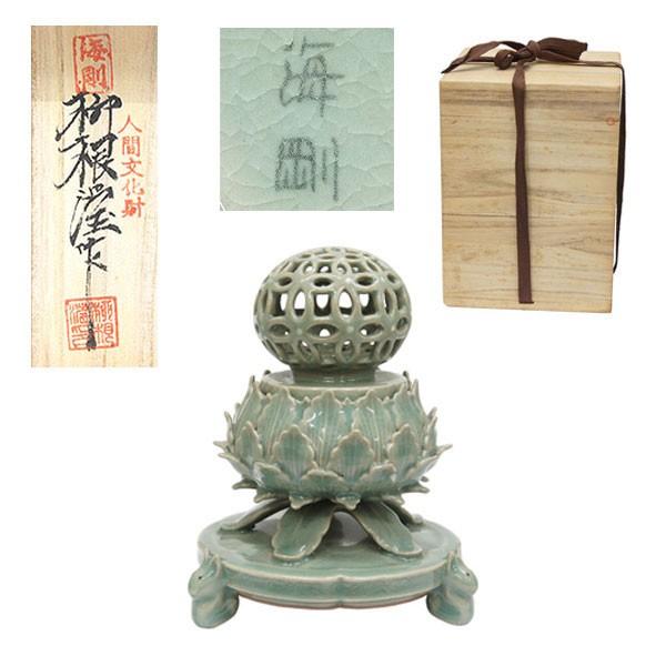 初代柳海剛 高麗青磁 三足香炉 幅14.9cmx高18cm 底部に描き銘 共箱付