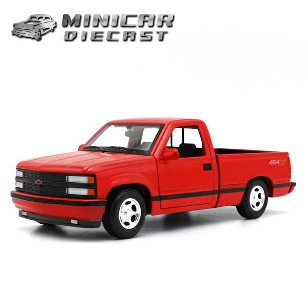 1/24 箱入り ミニカー 1993 CHEVROLET 454 SS PICKUP レッド C 1500