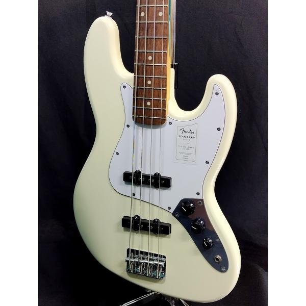 オリンピックホワイトレリック仕様ジャズベース 下地は3トーンサン