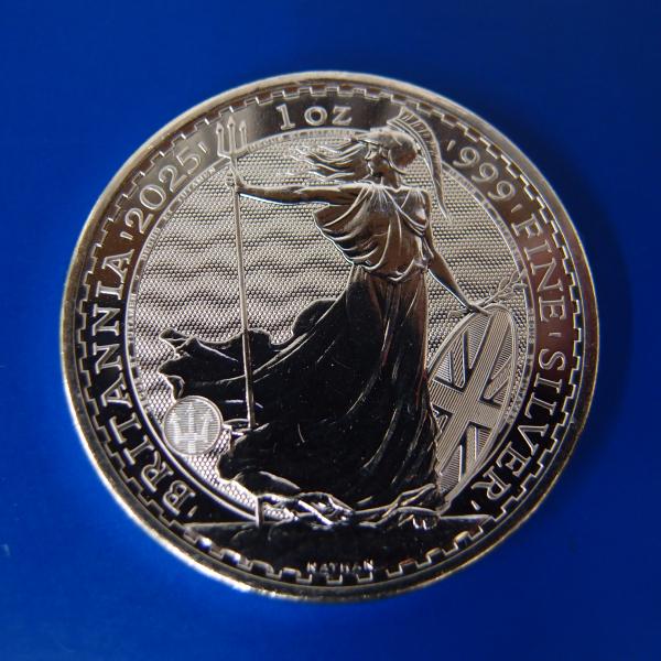 2025年 イギリス ブリタニア銀貨 1/10オンス 18枚 2025年】ブリタニア