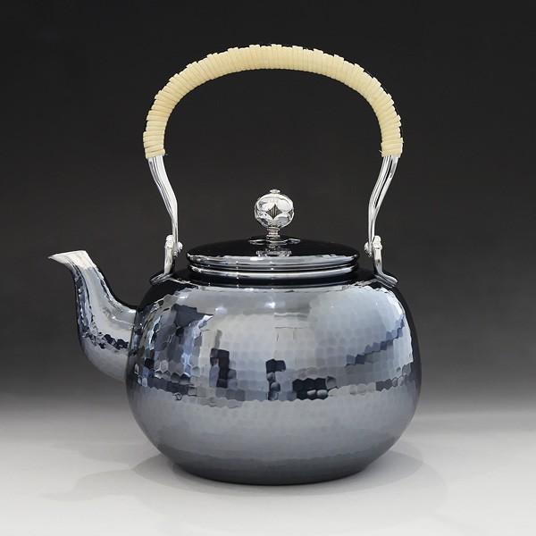 日本製 一守堂 日本製・証明書付き 純銀・湯沸し 1100cc 鎚起模様 茶器