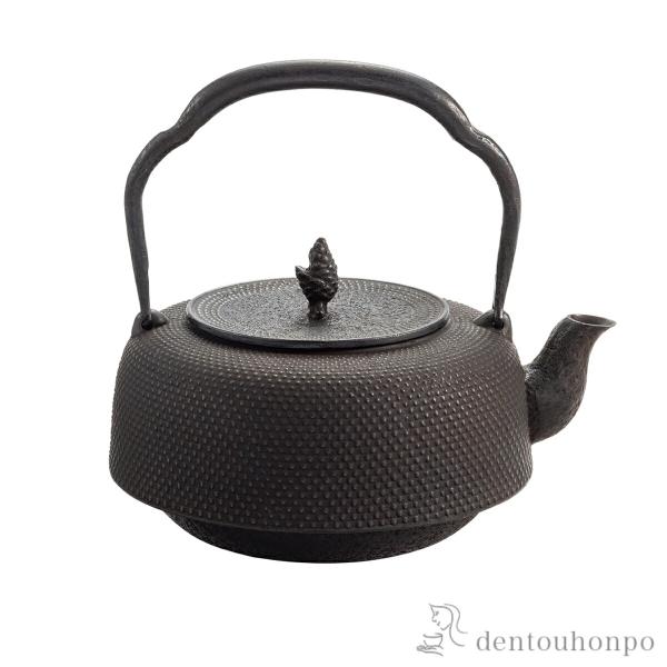 岩鋳（IWACHU） 鉄瓶18型 万代アラレ 直火専用 1800ml（1.8L） ( 岩鋳