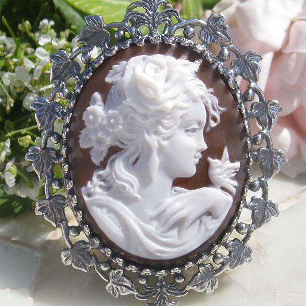 ITALY SILVER900 シェルカメオブローチ 貴婦人 楕円形 ペンダント