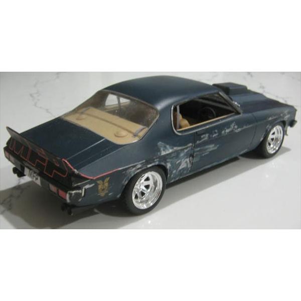 ミニカー 1/18 マッドマックス劇中車 ホールデン・モナロ・マッド