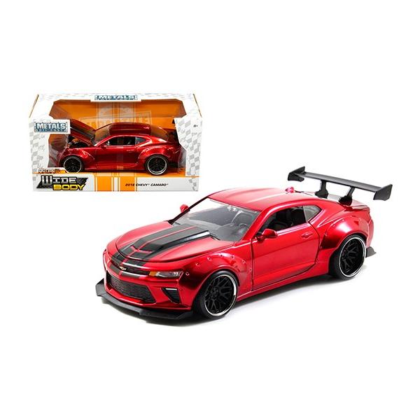 ワイドボディーに、リアウィングで迫力満点です ミニカー 1/24