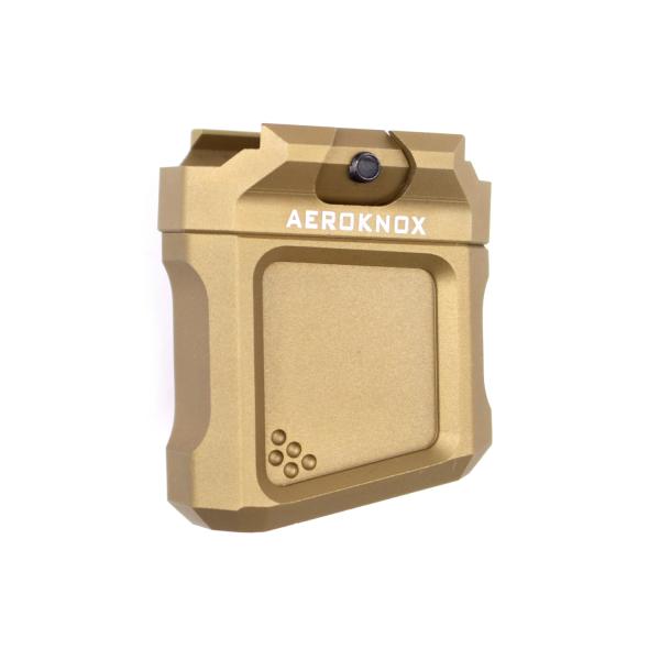 Aeroknoxタイプ AX メタルフォアグリップ 20mmレール M-LOK対応 TAN