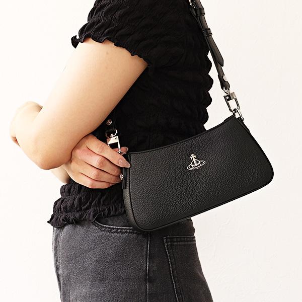 Vivienne Westwood（ヴィヴィアンウエストウッド） ショルダーバッグ