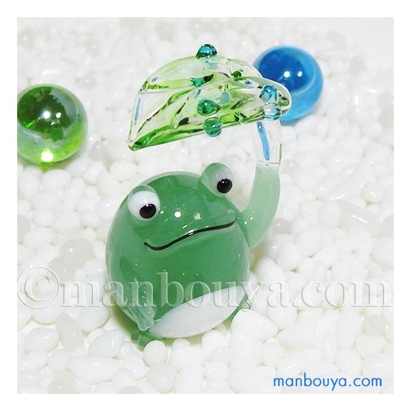 カエル 雑貨 置物 ガラス細工 ミニチュア グラススクエア 丸型かえる