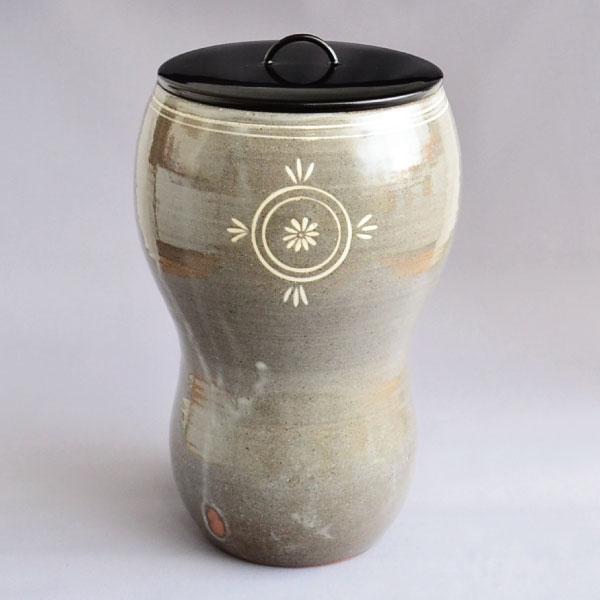 水指 茶道具 黒石窯 狂言袴細水指 : 茶道具専門店 (有)菊池商店 - 通販