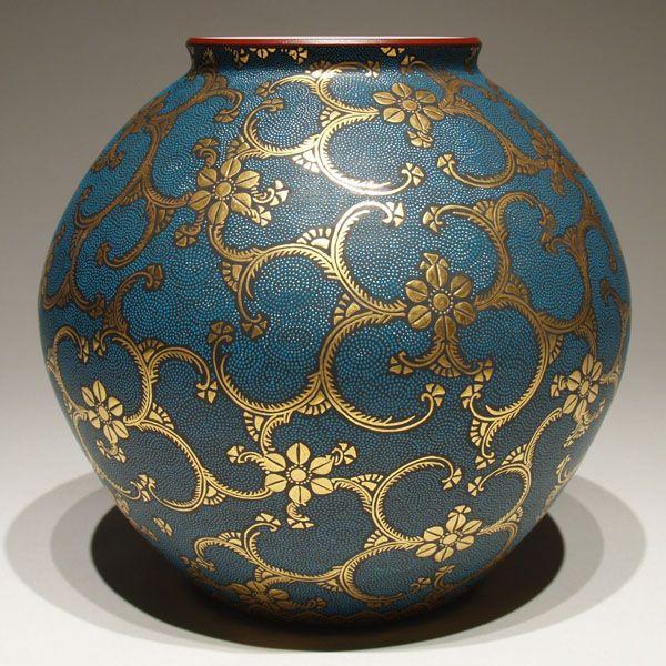 壺 九谷桃仙 台付き 壺 九谷桃仙 台付き