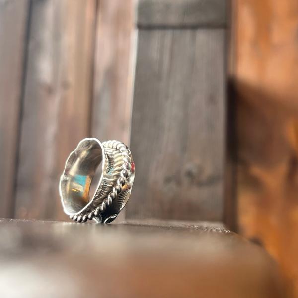 回転するシルバーリング インディアンジュエリー/ネイティブアメリカン