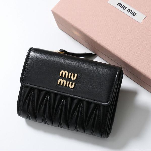 miu miu（ミュウミュウ） 二つ折り財布 MATELASSE マテラッセ 5ML002