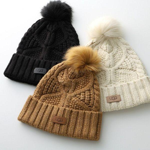 UGG（アグ） ニット帽 Cable Beanie with Pom ケーブル ビーニー