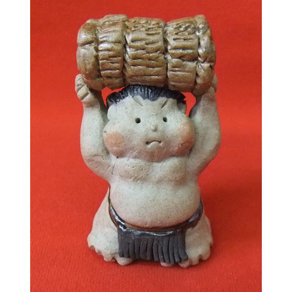 限定 手作りの陶人形 すもう 力士 俵を持ち上げる 縁起 癒し瀬戸焼人形