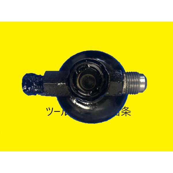Z32フェアレディZ 純正リキッドタンク(134a)ASSY 未使用新品