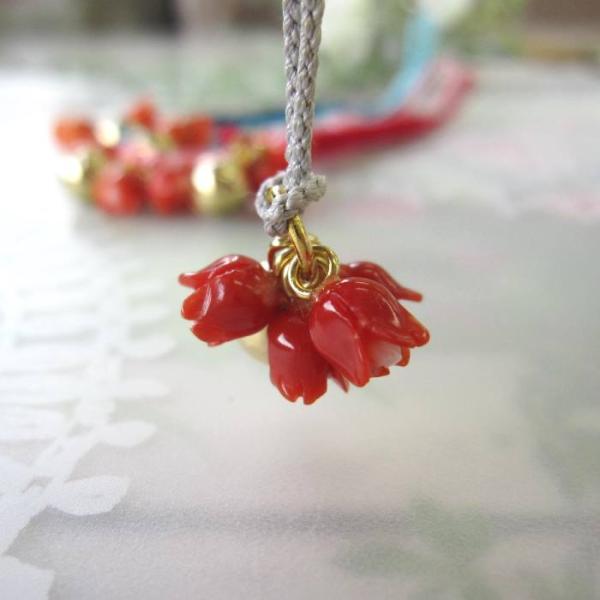 骨董品アンティーク品赤珊瑚薔薇お守り古物時代物コレクション