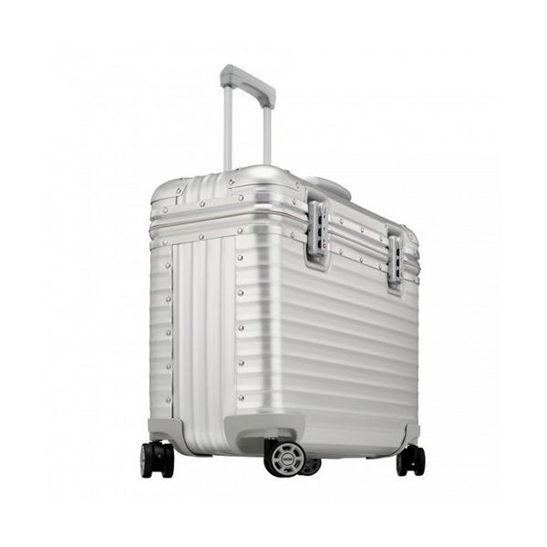 リモワ RIMOWAトパーズ パイロット 37L 4輪 932.51