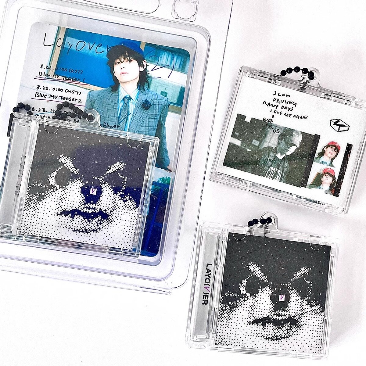 BTS Jung kook アクリルフォトアルバムキーホルダー アルバム型の