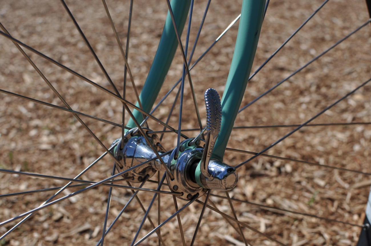 ヴィンテージロードバイクを譲り受けた。Bianchi MONDIALE | Because