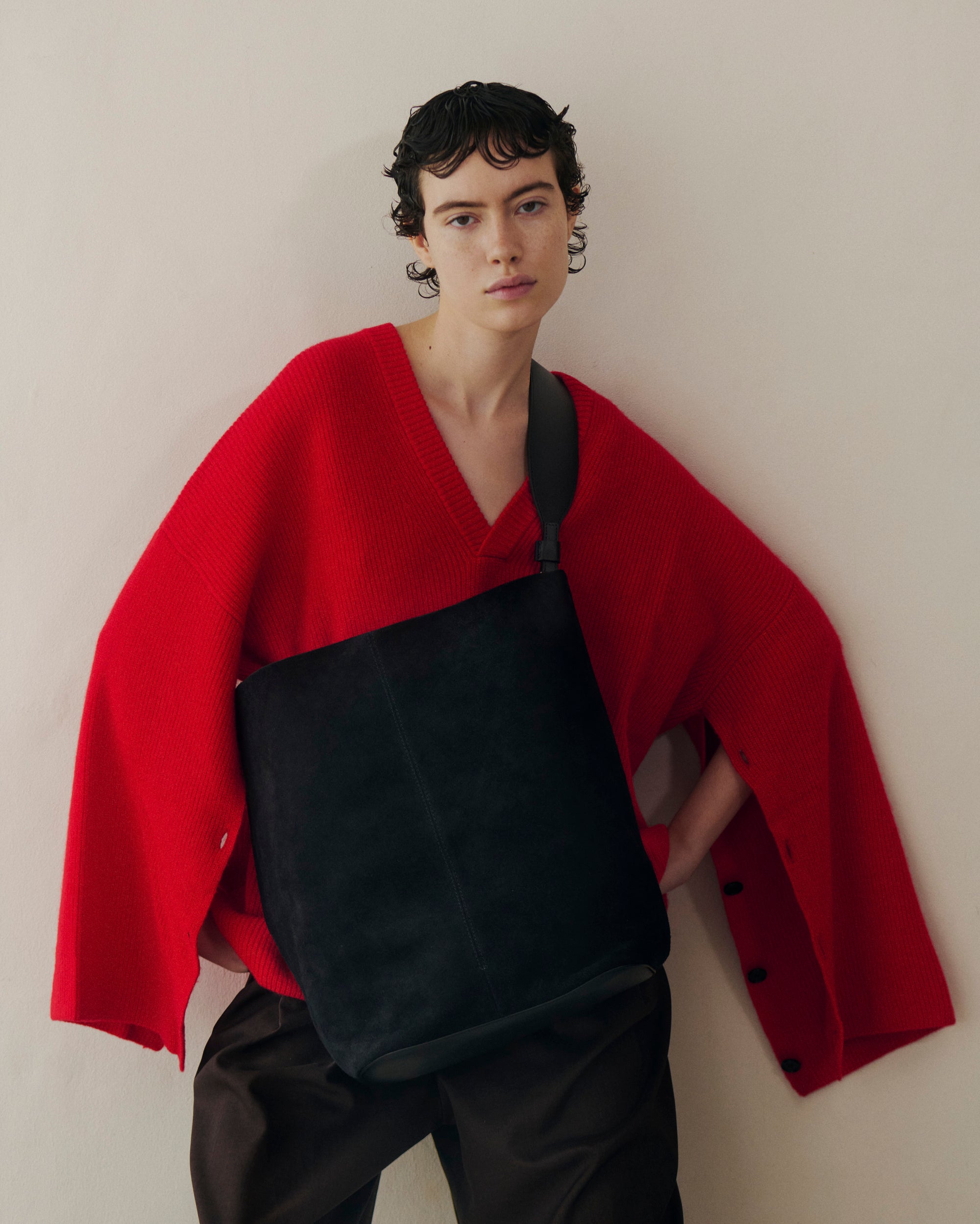 2025年秋冬コレクション｜ITTIの世界観を纏う最新ヴィジュアル特集