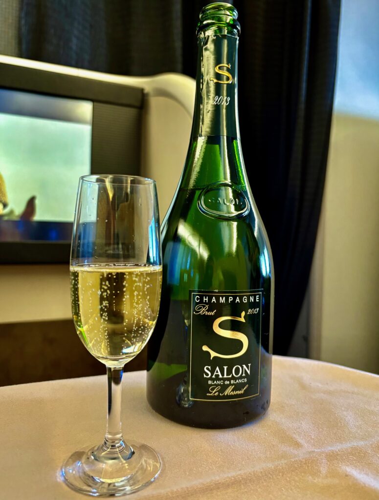 JALファースト限定機内販売 サントリーウィスキー 響 100周年記念700ml