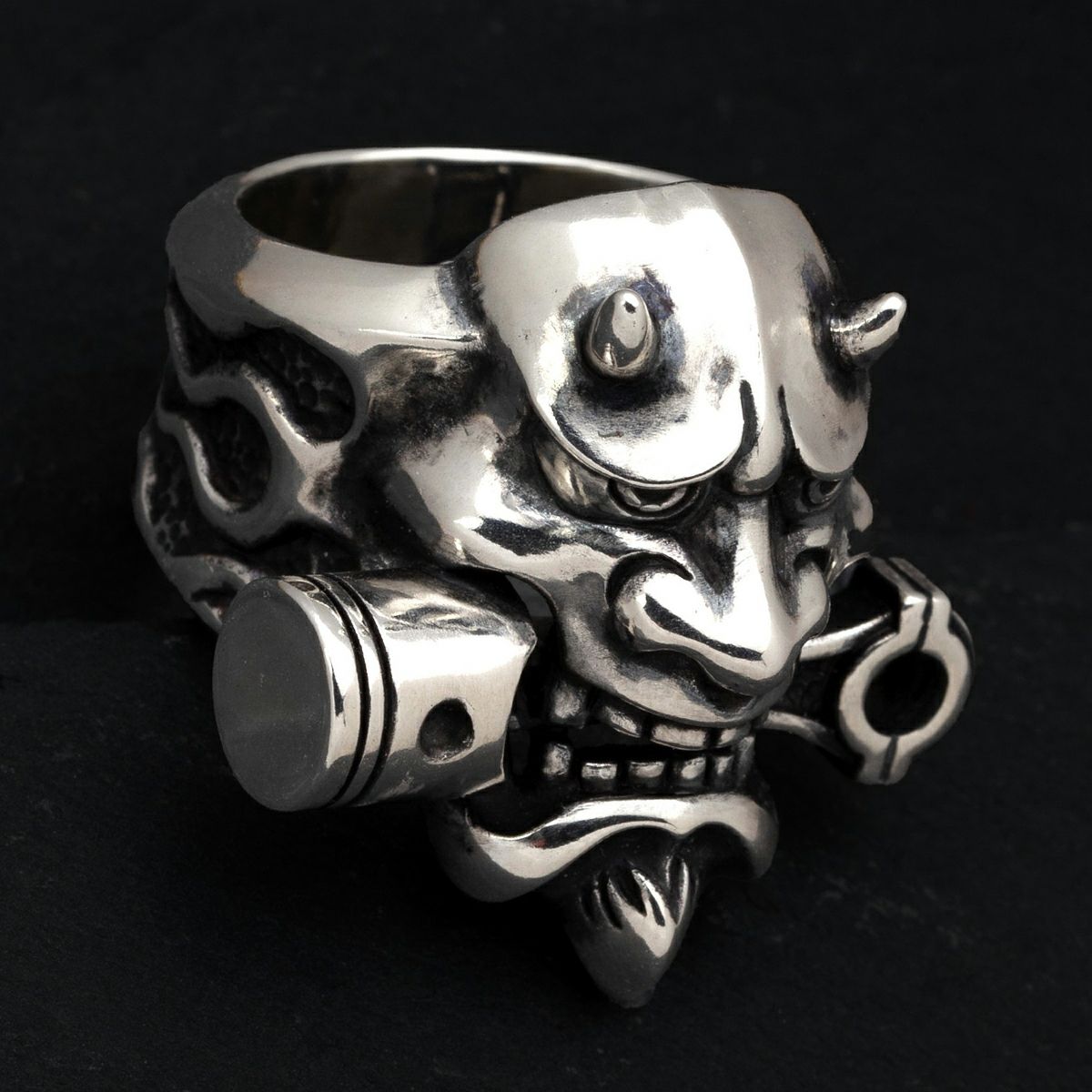 2025年製 メイプルリーフ銀貨 カナダ 1オンス 38mm・1枚売り