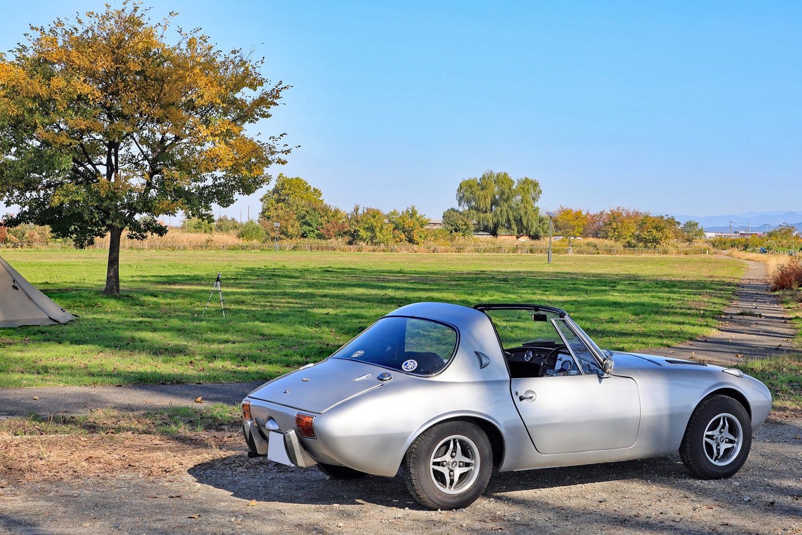 トヨタ・スポーツ800を新潟・三条で試乗。軽さの追求がもたらした一級