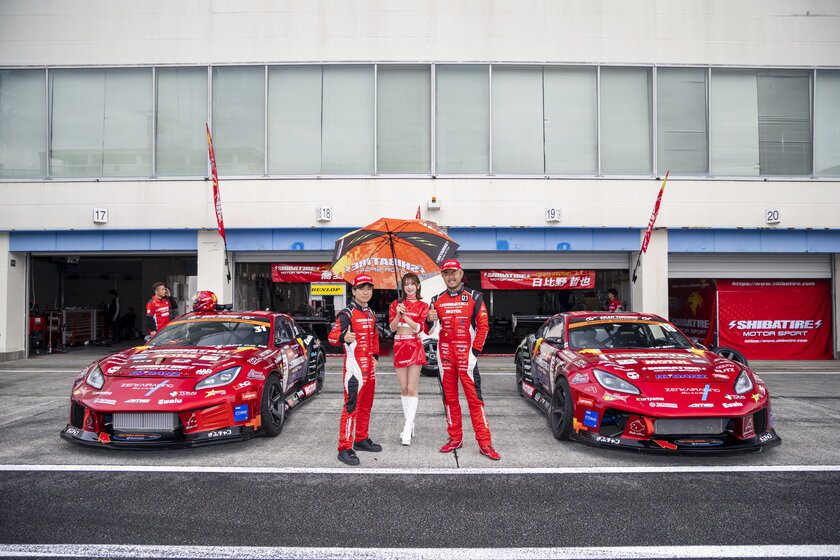 アディクション ヤリス ボディ SHIBATA RACING TEAM アディクション