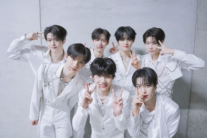 CLOSEYOUREYES クルユア キムソンミン ツーショット closeyoureyes