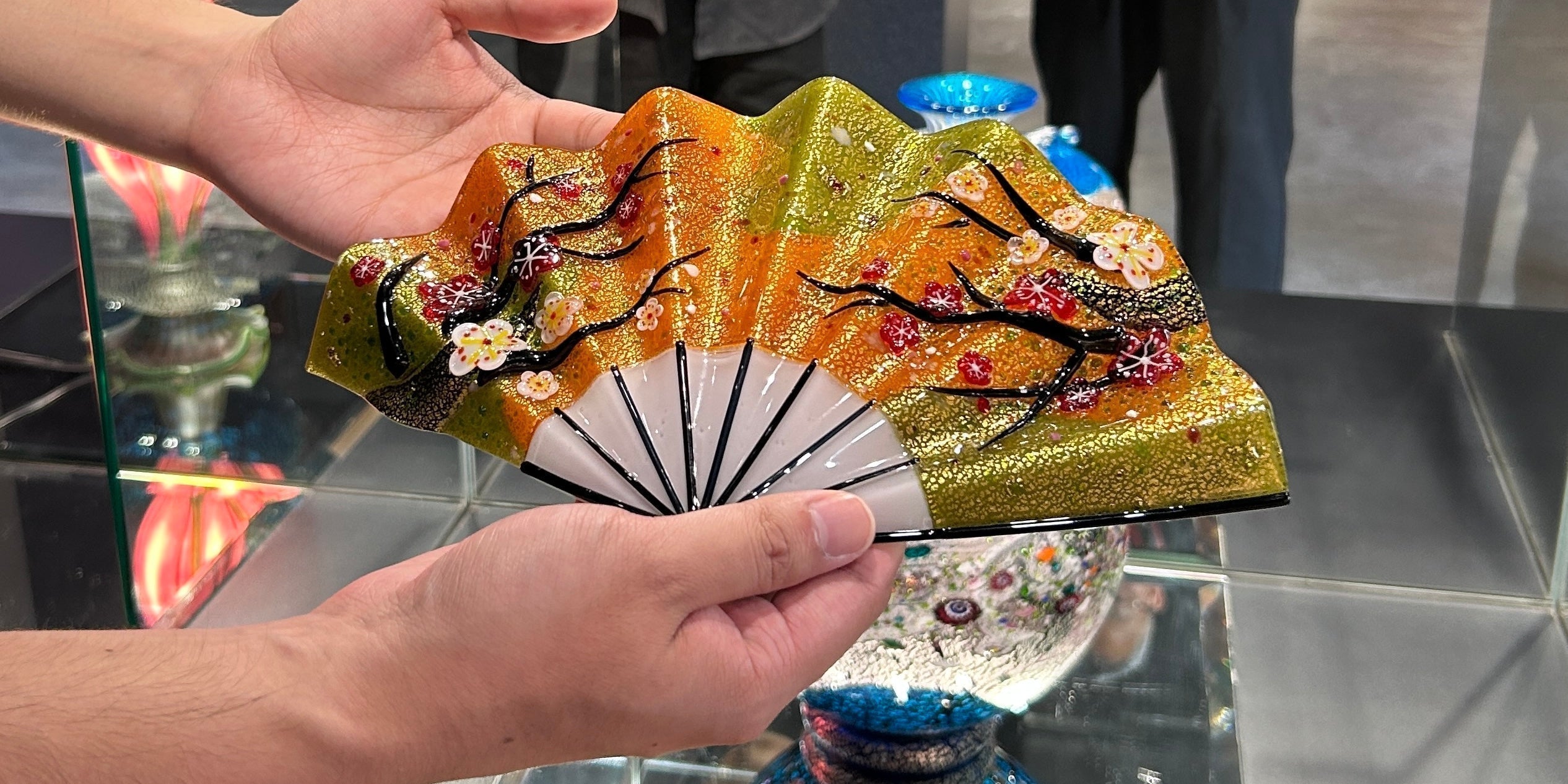 伝統工芸の旅】綾ガラス（グラスアート黒木）を訪ねて｜自然と融合する