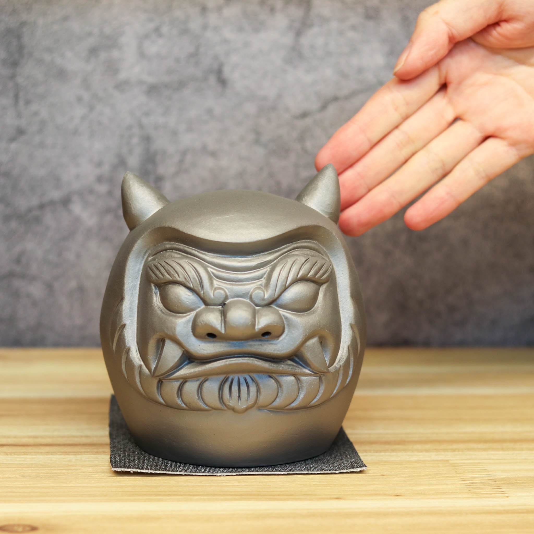 鬼瓦 工芸品 骨董品 魔除け 淡路瓦 雌雄一体 鬼瓦 工芸品 骨董品 魔