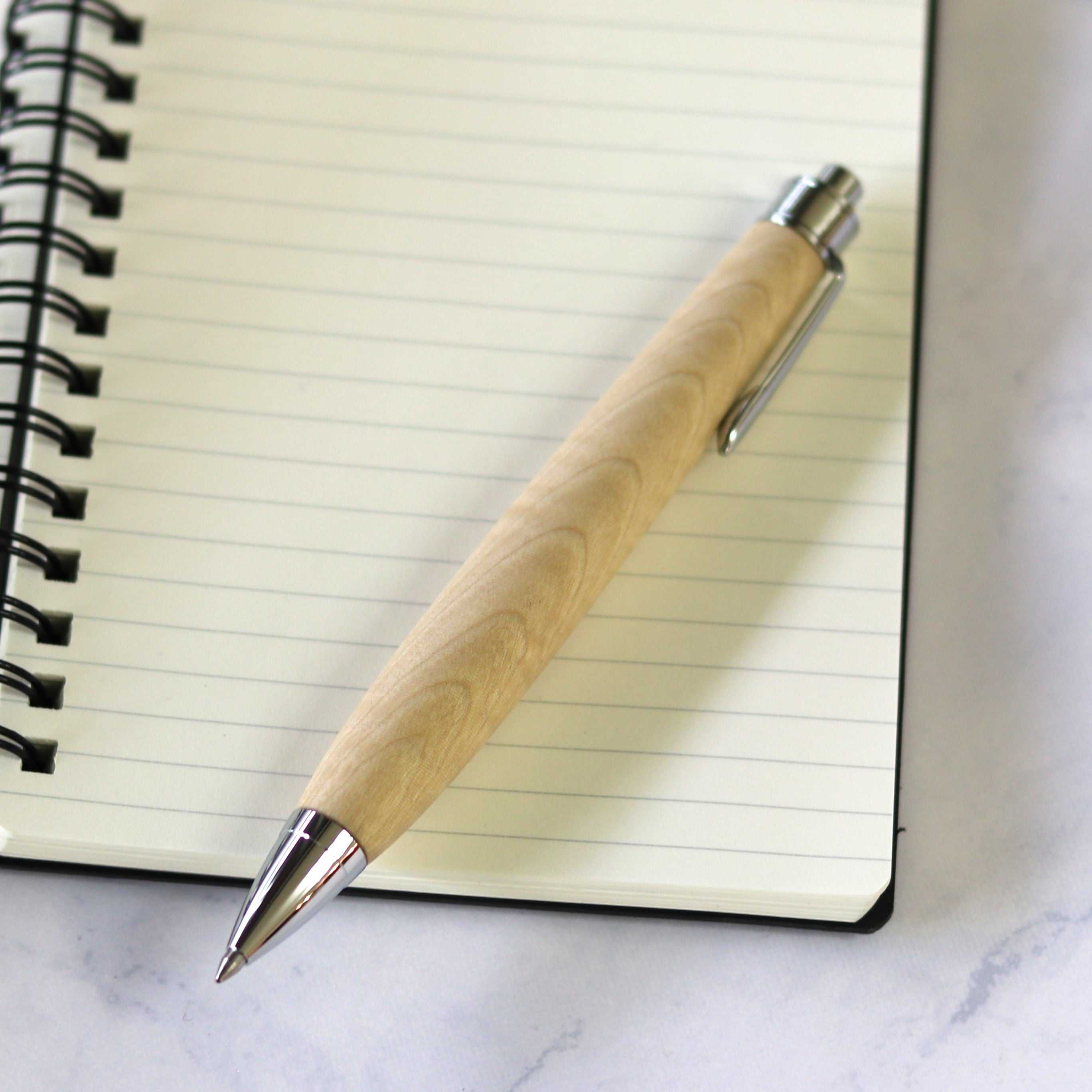 木軸ペン | 国産木 栃 トチ | 芯0.5mm | 木軸ペン