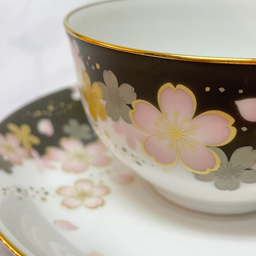 洋食器 | カップ＆ソーサー 桜シリーズ | 友禅桜 | 大倉陶園