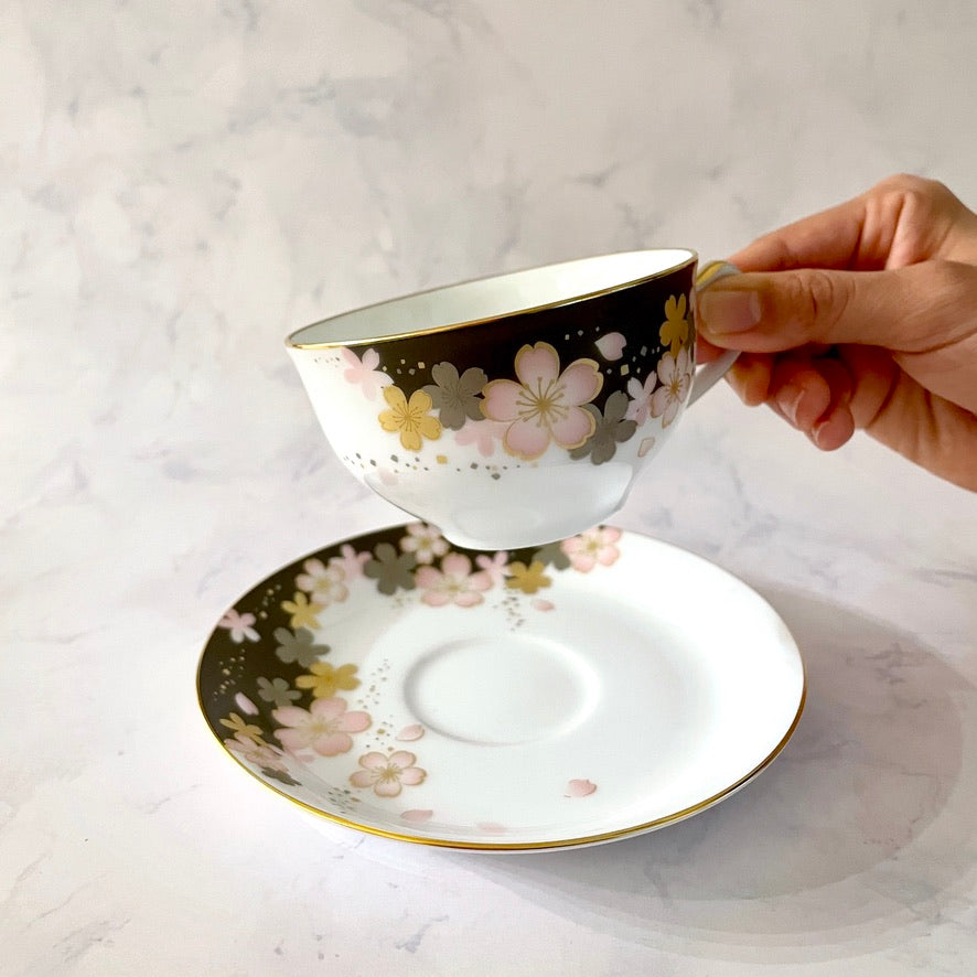 洋食器 | カップ＆ソーサー 桜シリーズ | 友禅桜 | 大倉陶園