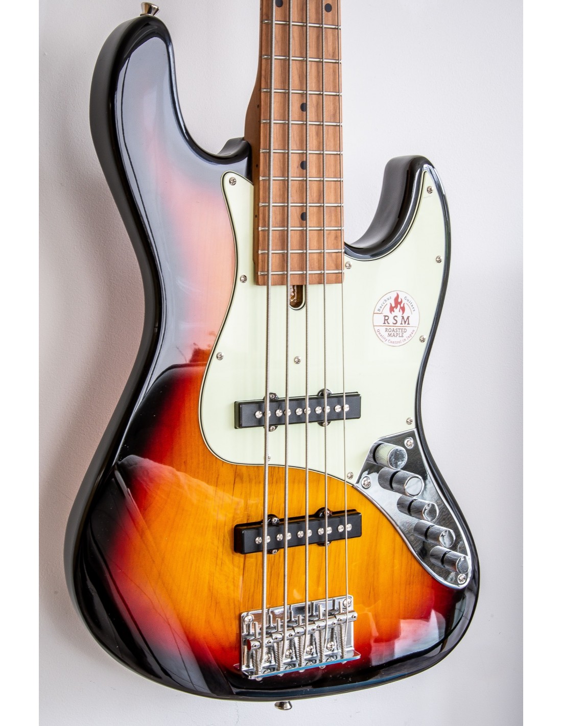 Bacchus Universe Series エレキベース サンバースト Bacchus Universe