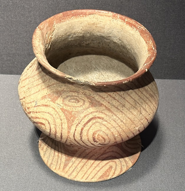 10ST13 ☆彩☆ 古陶磁 タイ バンチェン 彩文太陽紋土器 水指 塗り
