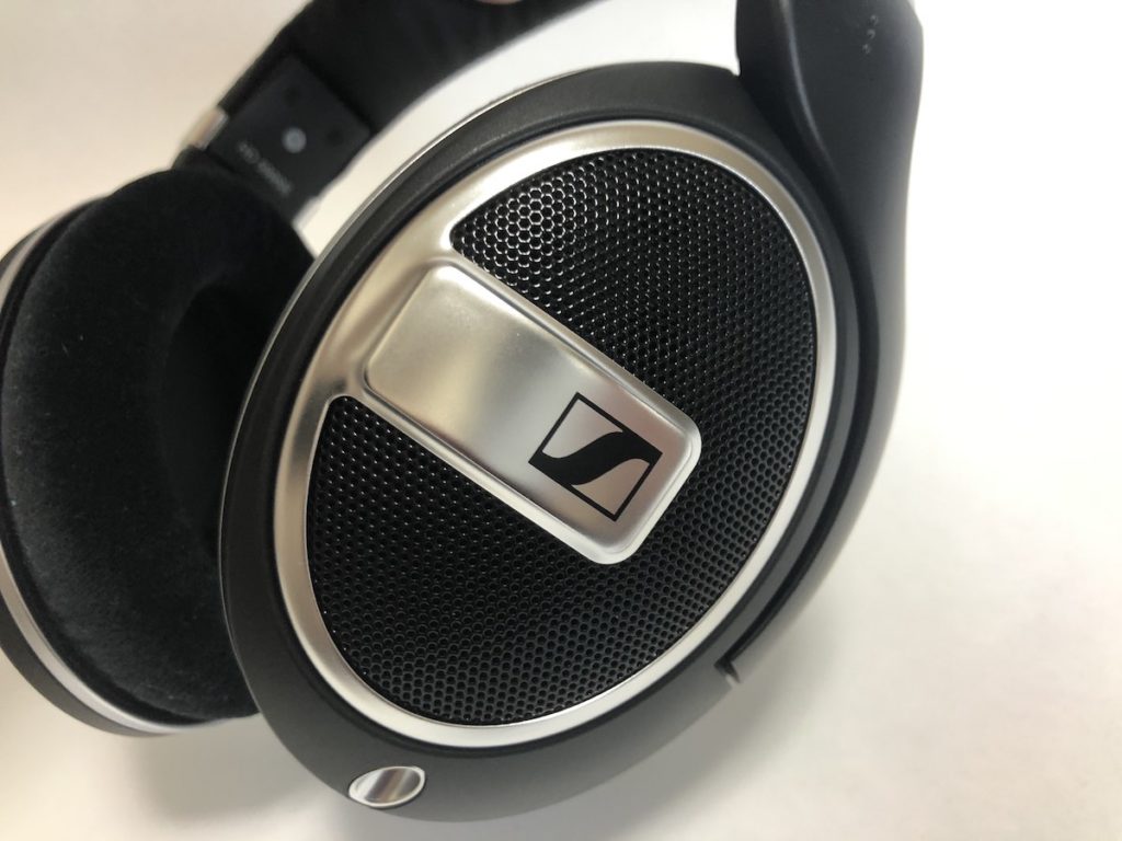 ゼンハイザー HD599 SE レビュー】Amazon限定モデルの高音質ヘッドホン