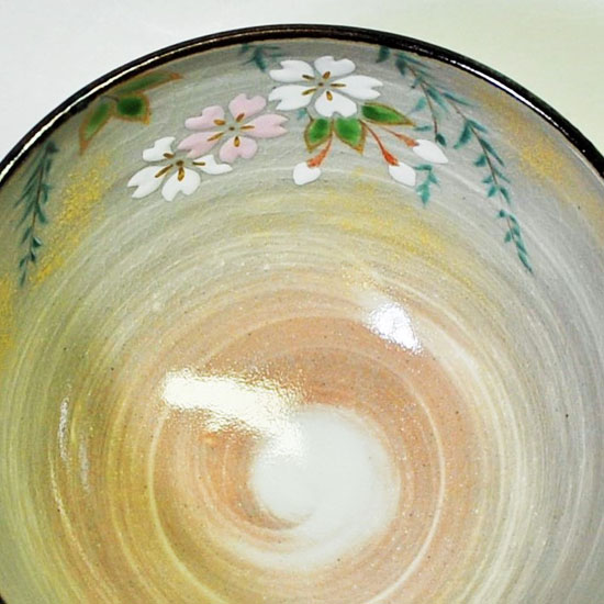 抹茶碗 乾山写 白化粧に桜 華やかながらも落ちつきある桜の茶碗