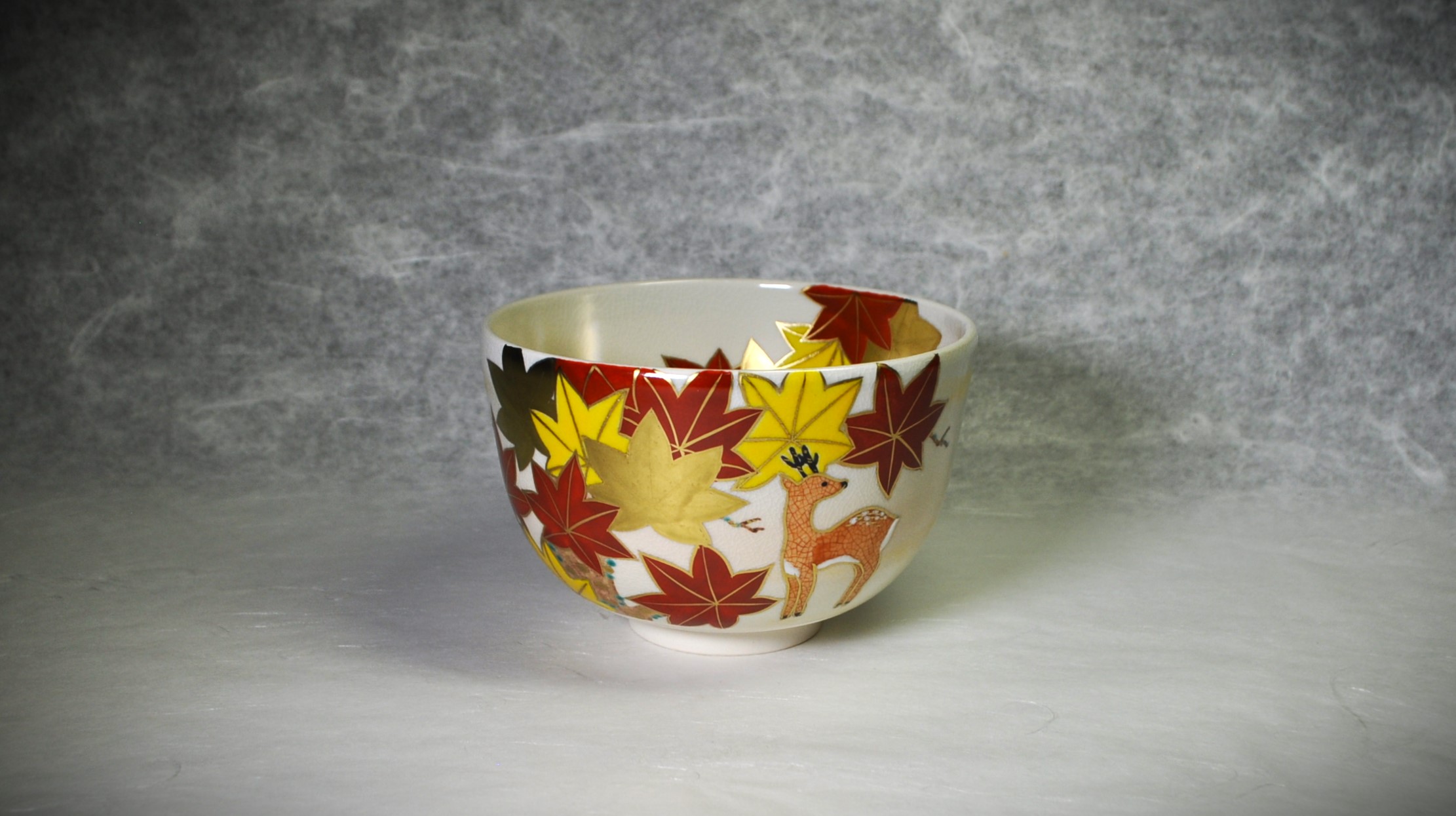 抹茶碗 茶器 茶道具 京焼 平安総峰 雲泥彩雲錦文様 紅葉 銘 共箱