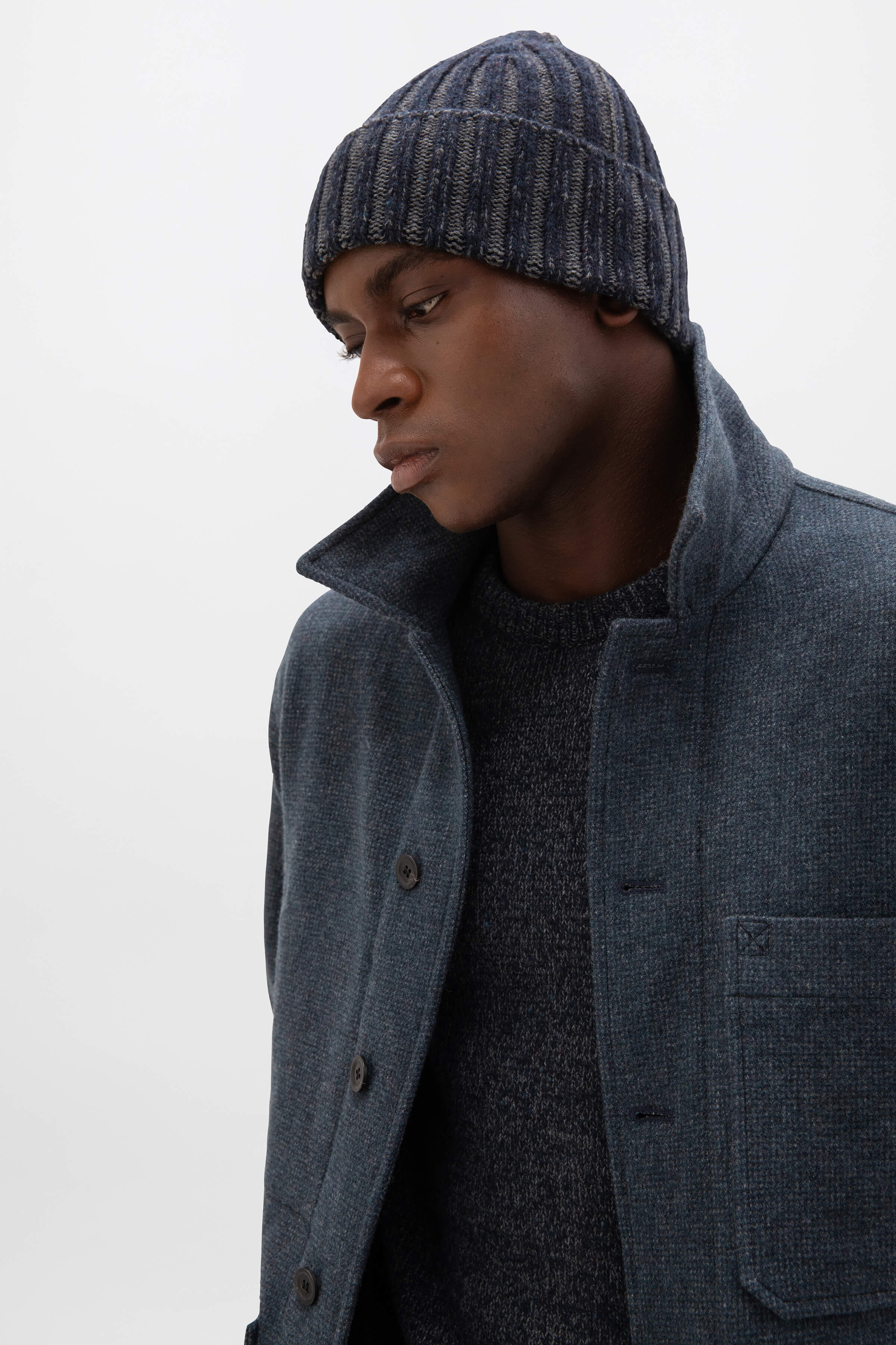 新品 Johnstons of Elgin ビーニー ネイビー 【公式通販】