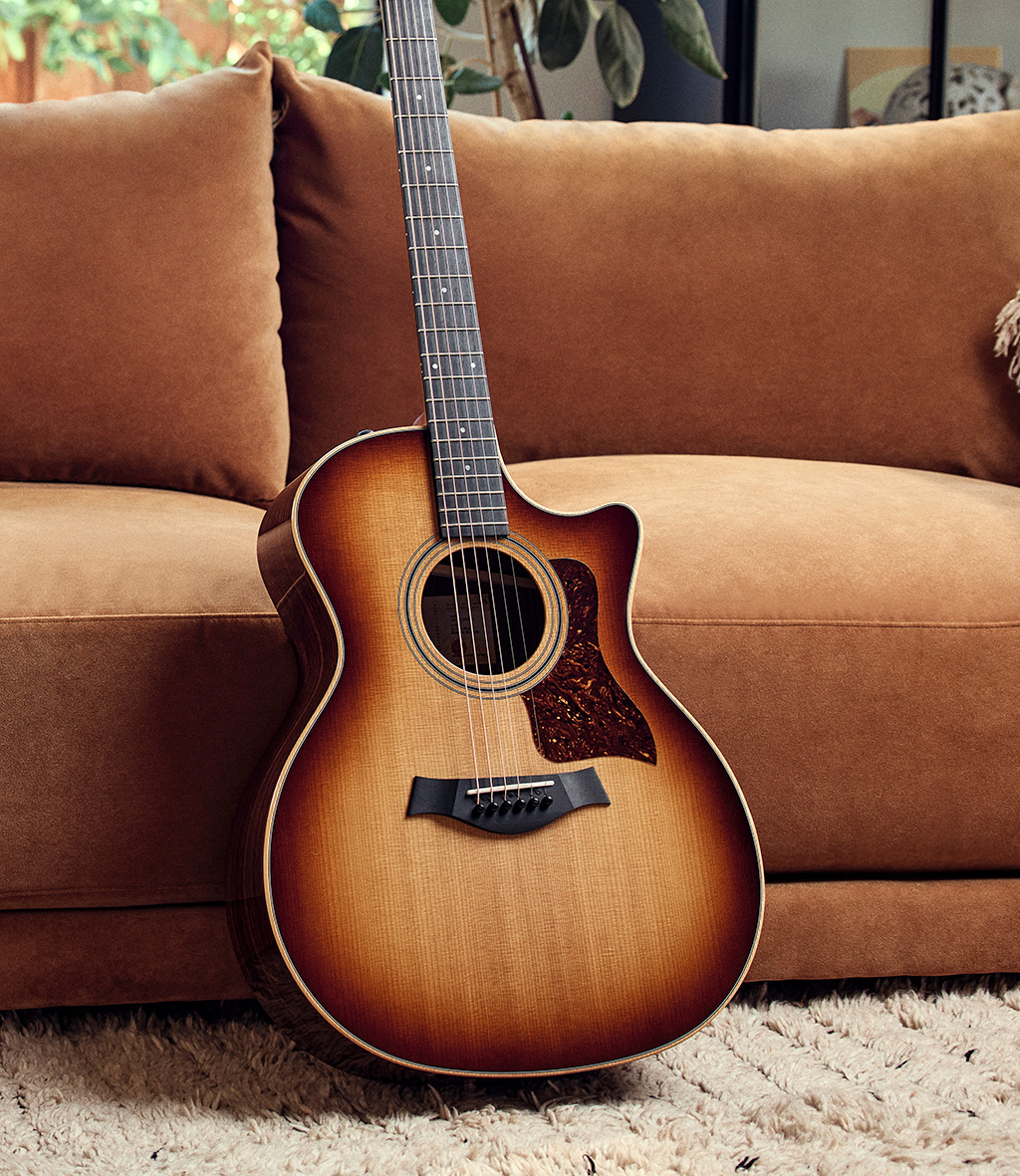 アコースティックギター400シリーズ | Taylor Guitars