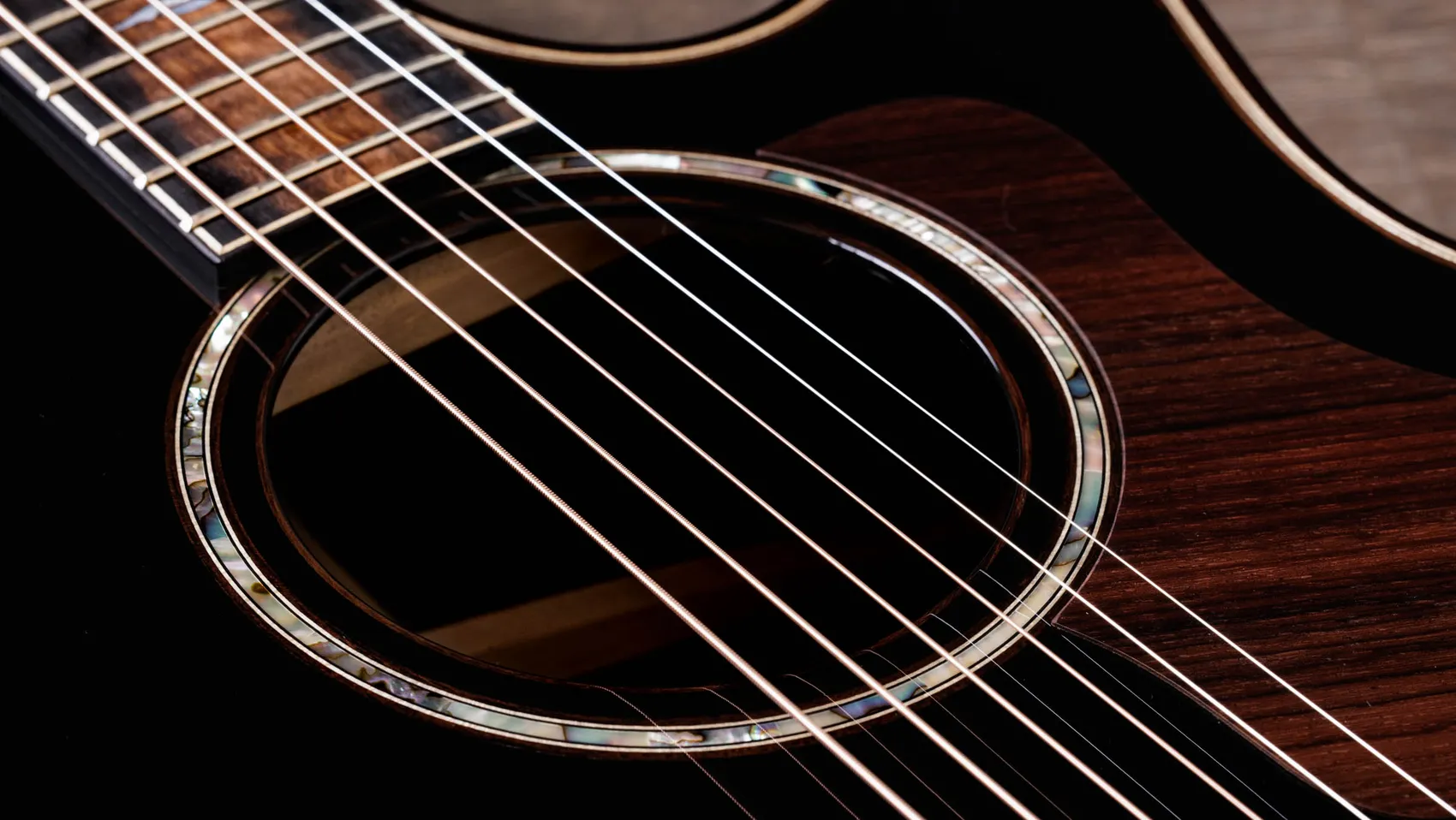 Builder's Edition 814ce BlacktopIndian Rosewood