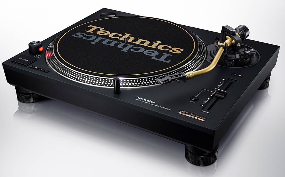 Technics SL-1200 MK3D ターンテーブル ハードケース付き Technics SL