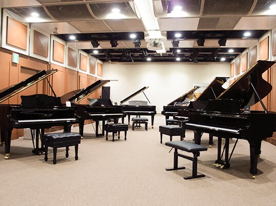 ヤマハ | 山野楽器 銀座本店 - ピアノストア