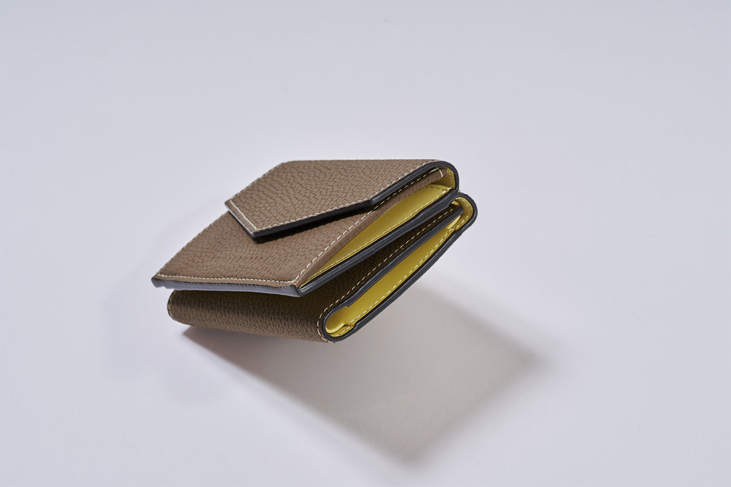 スモール ウォレット シュリンクレザー