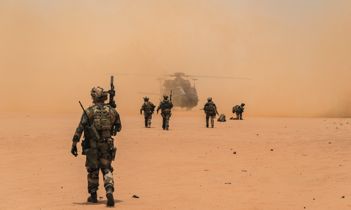 フランス外人部隊募集 | 日本におけるフランス