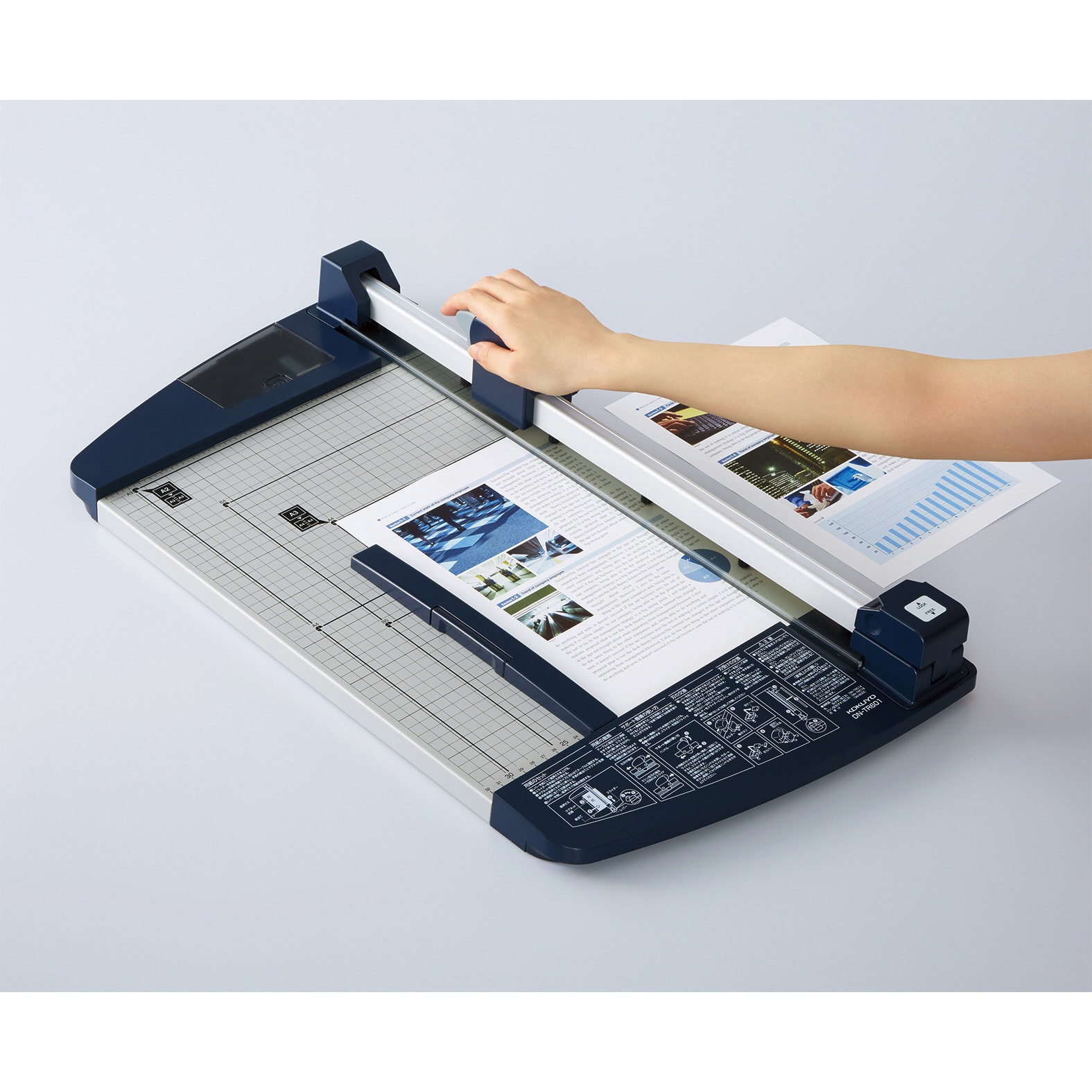 DN-TR601 ペーパーカッター(ロータリー式・60枚)＜チタン加工刃＞ 1個